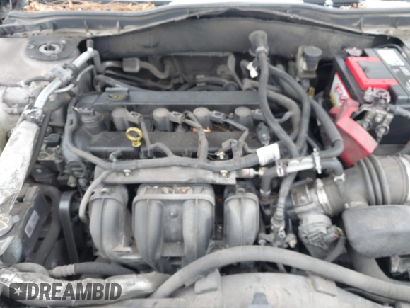 2010 Ford Fusion SE with VIN 3FAHP0HAXAR228798, listed as a IAAI auction lot 41532448 with 164,277 mi miles. Bid and sale history available at carsss.com. Image 10.