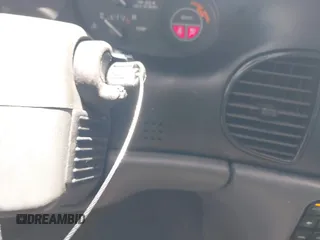 2001 Buick Regal LS с VIN 2G4WB55K111102792, выставлен на аукционе IAAI как лот 42398616 с пробегом Не указан миль и . История ставок и продаж доступна на DreamBid. Изображение 11.