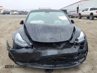 2022 Tesla Model 3 with VIN 5YJ3E1EA6NF186383, listed as a IAAI auction lot 41168967 with 1 mi miles. Bid and sale history available at carsss.com. Image 11.