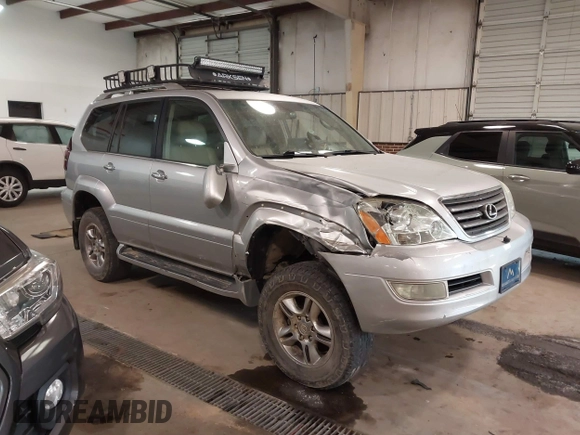 2008 Lexus GX 470 with VIN JTJBT20X980159326, listed as a IAAI auction lot 41764696 with 207,233 mi miles. Bid and sale history available at carsss.com. Image 1.