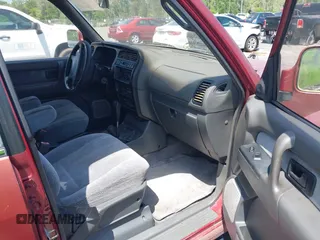 1998 Isuzu Trooper S with VIN JACDJ58XXW7916695, listed as a IAAI auction lot 42135639 with 254,186 mi miles and . Bid and sale history available at DreamBid. Image 5.