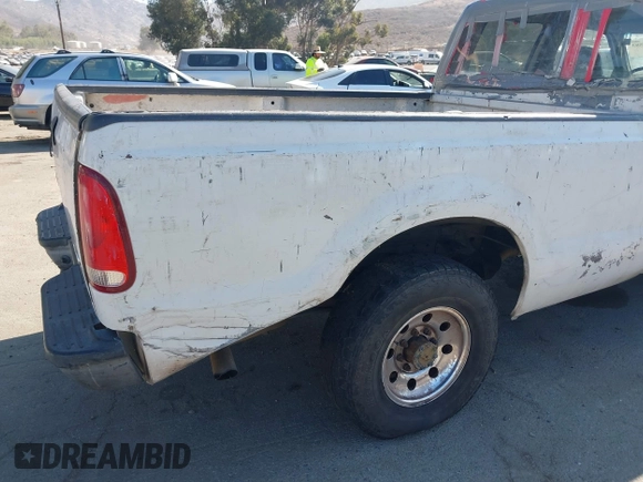 2001 Ford F-350 with VIN 3FTSW30L21MA67300, listed as a IAAI auction lot 42687583 with 317,542 mi miles and . Bid and sale history available at DreamBid. Image 14.