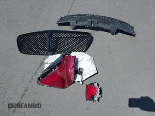 2017 Toyota Mirai с VIN JTDBVRBD9HA001989, выставлен на аукционе IAAI как лот 42224479 с пробегом 35 212 миль миль и . История ставок и продаж доступна на DreamBid. Изображение 12.