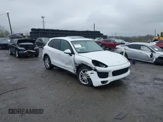 2018 Porsche Cayenne z VIN WP1AA2A23JKA06540, wystawiony jako IAAI lot #41955536 z przebiegiem Nie podano mil oraz . Historia ofert i sprzedaży dostępna na DreamBid. Obrazek 1.