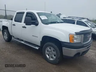2013 GMC Sierra 1500 z VIN 3GTP2TE77DG130178, wystawiony jako IAAI lot #42252519 z przebiegiem 88 035 mil mil oraz . Historia ofert i sprzedaży dostępna na DreamBid. Obrazek 1.