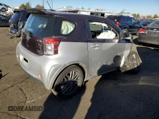 2014 Scion iQ z VIN JTNJJXB04EJ028369, wystawiony jako Copart lot #84030864 z przebiegiem Nie podano mil oraz Szkoda całkowita • Salvage title. Historia ofert i sprzedaży dostępna na DreamBid. Obrazek 3.