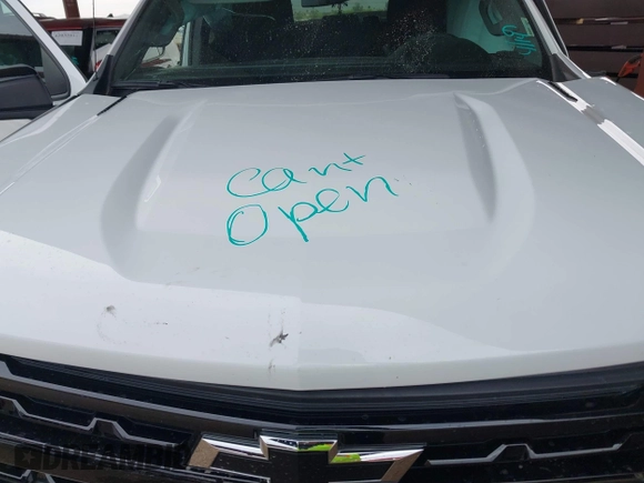 2023 Chevrolet Silverado 1500 with VIN 1GCPADE89PZ115977, listed as a IAAI auction lot 42025071 with 27,635 mi miles and . Bid and sale history available at DreamBid. Image 10.