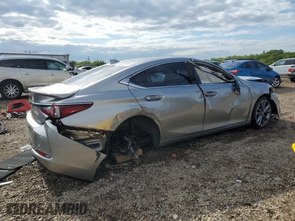 2021 Lexus ES 350 F Sport with VIN 58AGZ1B18MU092235, listed as a Copart auction lot 57980725 with 52,084 mi miles and Non repairable. Bid and sale history available at DreamBid. Image 3.