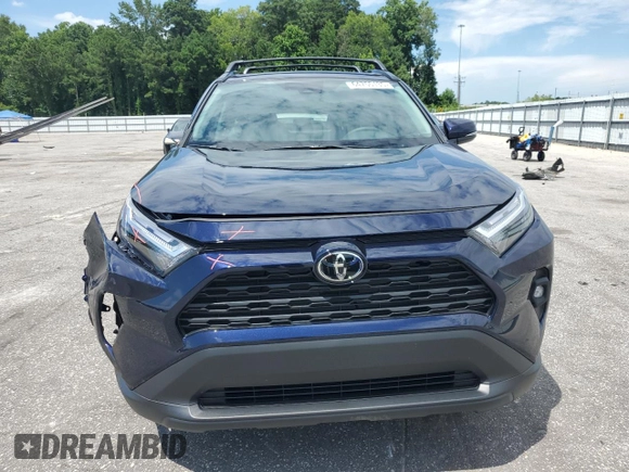 2025 Toyota RAV4 XLE Premium z VIN 2T3A1RFVXSW561913, wystawiony jako Copart lot #64755135 z przebiegiem 216 mil mil oraz Szkoda całkowita • Salvage title. Historia ofert i sprzedaży dostępna na DreamBid. Obrazek 5.