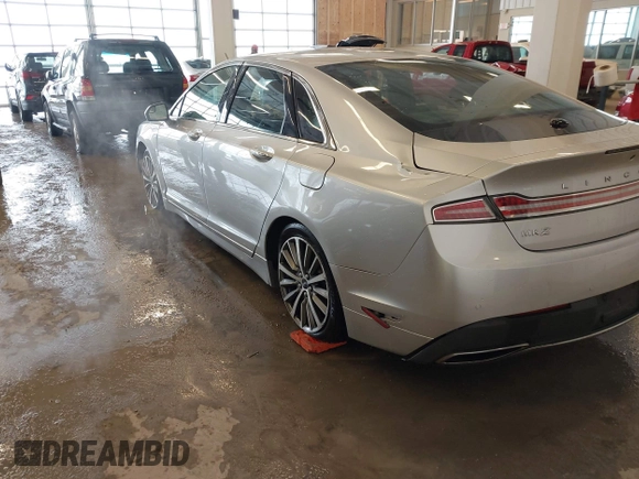2017 Lincoln MKZ Select с VIN 3LN6L5D95HR624794, выставлен на аукционе IAAI как лот 41601895 с пробегом 81 972 миль миль и . История ставок и продаж доступна на DreamBid. Изображение 17.