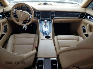 2015 Porsche Panamera 4 with VIN WP0AA2A73FL003376, listed as a Copart auction lot 47067405 with 92,308 mi miles and Salvage Title. Bid and sale history available at DreamBid. Image 8.