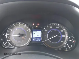 2017 Infiniti QX80 z VIN JN8AZ2NF0H9646542, wystawiony jako IAAI lot #41425103 z przebiegiem 124 488 mil mil oraz . Historia ofert i sprzedaży dostępna na DreamBid. Obrazek 7.