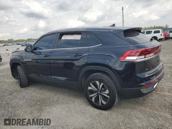 2024 Volkswagen Atlas SE with VIN 1V2DE2CA8RC236764, listed as a Copart auction lot 50357035 with 8,667 mi miles and Salvage title. Bid and sale history available at DreamBid. Image 2.