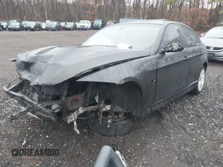 2006 BMW 3 Series 325i z VIN WBAVB13566KR58924, wystawiony jako IAAI lot #41916854 z przebiegiem 160 141 mil mil oraz . Historia ofert i sprzedaży dostępna na DreamBid. Obrazek 2.