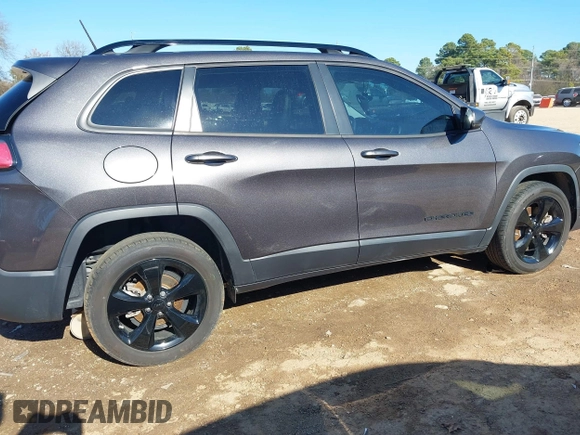 2020 Jeep Cherokee Latitude Plus with VIN 1C4PJLLB0LD648493, listed as a IAAI auction lot 41224900 with 70,995 mi miles. Bid and sale history available at carsss.com. Image 13.