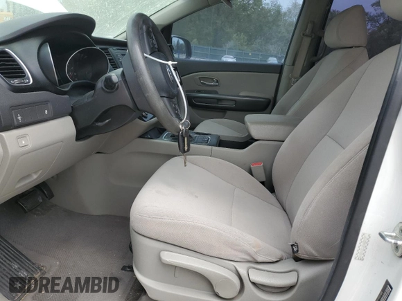 2015 Kia Sedona L with VIN KNDMA5C1XF6022139, listed as a Copart auction lot 53899365 with 245,134 mi miles and Clean Title. Bid and sale history available at carsss.com. Image 7.