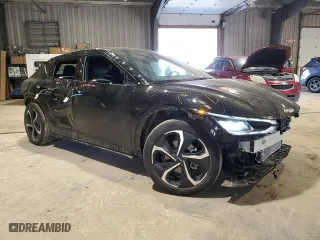 2024 Kia EV6 GT-Line with VIN KNDC4DLC7R5179992, listed as a Copart auction lot 46527045 with 3,759 mi miles and Salvage Title. Bid and sale history available at carsss.com. Image 4.