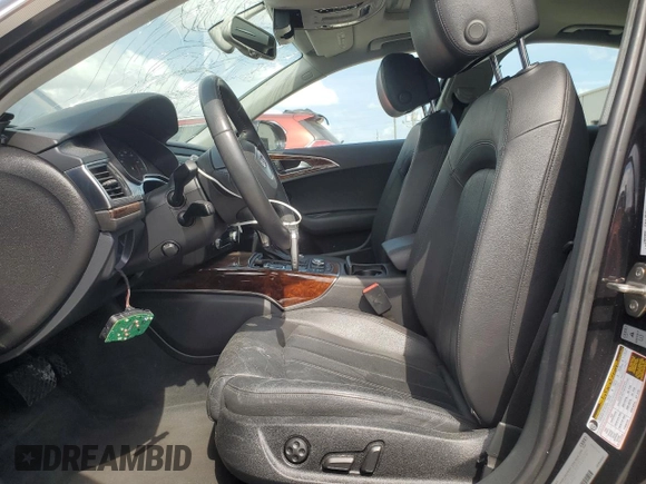 2014 Audi A6 Prestige z VIN WAUHGAFC8EN062243, wystawiony jako Copart lot #54622005 z przebiegiem 106 729 mil mil oraz Szkoda całkowita • Salvage title. Historia ofert i sprzedaży dostępna na DreamBid. Obrazek 7.
