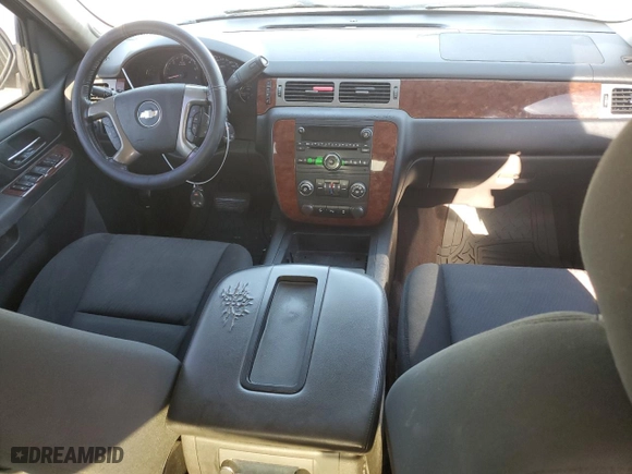 2013 Chevrolet Avalanche LS with VIN 3GNMCEE04DG116955, listed as a Copart auction lot 83069414 with 141,349 mi miles and Clean Title. Bid and sale history available at carsss.com. Image 8.