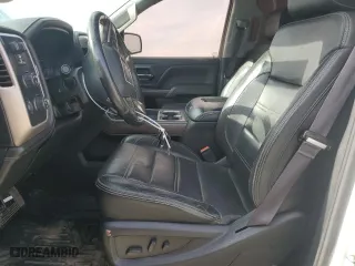 2017 GMC Sierra 2500HD Denali with VIN 1GT12UEGXHF169804, listed as a Copart auction lot 43223325 with 121,469 mi miles and Salvage Title. Bid and sale history available at carsss.com. Image 7.