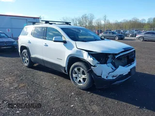 2019 GMC Acadia SLE z VIN 1GKKNKLA1KZ267046, wystawiony jako IAAI lot #42112080 z przebiegiem 127 153 mil mil oraz . Historia ofert i sprzedaży dostępna na DreamBid. Obrazek 1.