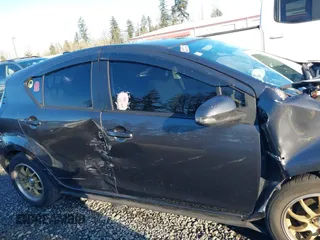 2015 Toyota Prius One with VIN JTDKDTB30F1584912, listed as a IAAI auction lot 41390815 with 81,275 mi miles and . Bid and sale history available at carsss.com. Image 14.
