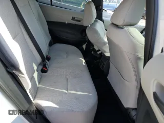 2022 Toyota Corolla Cross LE with VIN 7MUCAABG2NV024823, listed as a Copart auction lot 53458775 with 24,562 mi miles and Non repairable. Bid and sale history available at DreamBid. Image 11.