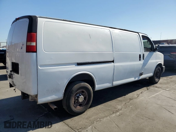 2012 Chevrolet Express Cargo Van with VIN 1GCWGGCA3C1150136, listed as a Copart auction lot 81989674 with 294,228 mi miles and Salvage Title. Bid and sale history available at carsss.com. Image 3.
