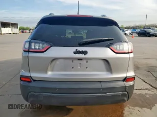 2021 Jeep Cherokee Altitude z VIN 1C4PJLLB5MD180309, wystawiony jako Copart lot #50703665 z przebiegiem 37 669 mil mil oraz Czysty tytuł • Clean title. Historia ofert i sprzedaży dostępna na DreamBid. Obrazek 6.