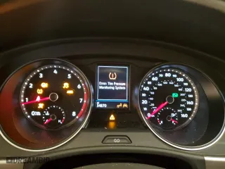 2020 Volkswagen Atlas Cross Sport 3.6L V6 SE w/Technology with VIN 1V26E2CA0LC209266, listed as a Copart auction lot 74745073 with 34,870 mi miles. Bid and sale history available at carsss.com. Image 9.
