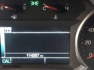 2019 Chevrolet Traverse LT Cloth with VIN 1GNEVGKW7KJ276312, listed as a IAAI auction lot 41925439 with 114,257 mi miles. Bid and sale history available at carsss.com. Image 16.
