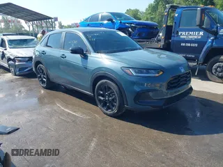 2024 Honda HR-V Sport z VIN 3CZRZ2H54RM758873, wystawiony jako IAAI lot #42217885 z przebiegiem 8 242 mil mil oraz . Historia ofert i sprzedaży dostępna na DreamBid. Obrazek 1.