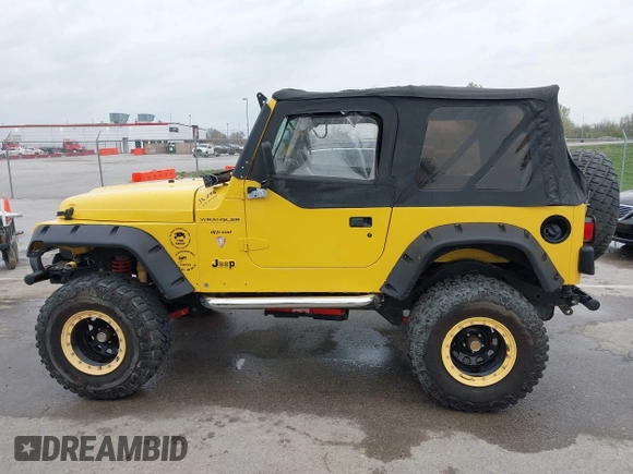 2000 Jeep Wrangler SE with VIN 1J4FA29P5YP705215, listed as a IAAI auction lot 41920532 with 92,927 mi miles and . Bid and sale history available at DreamBid. Image 15.