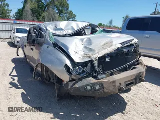 2008 Toyota Tundra z VIN 5TFDV54118X037712, wystawiony jako IAAI lot #42017616 z przebiegiem Nie podano mil oraz . Historia ofert i sprzedaży dostępna na DreamBid. Obrazek 1.