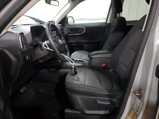 2022 Ford Bronco Sport Big Bend z VIN 3FMCR9B62NRE31886, wystawiony jako Copart lot #58951305 z przebiegiem 25 324 mil mil oraz Szkoda całkowita • Salvage title. Historia ofert i sprzedaży dostępna na DreamBid. Obrazek 7.