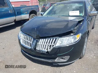 2012 Lincoln MKZ with VIN 3LNHL2JC5CR829208, listed as a IAAI auction lot 41907815 with 165,000 mi miles. Bid and sale history available at carsss.com. Image 6.
