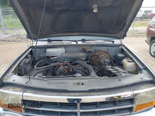 1992 Dodge Dakota z VIN 1B7FL26X0NS508319, wystawiony jako IAAI lot #42468014 z przebiegiem 195 683 mil mil oraz . Historia ofert i sprzedaży dostępna na DreamBid. Obrazek 10.