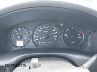 2004 Chevrolet Venture LS z VIN 1GNDX03E94D111687, wystawiony jako IAAI lot #42176665 z przebiegiem 227 130 mil mil oraz . Historia ofert i sprzedaży dostępna na DreamBid. Obrazek 16.