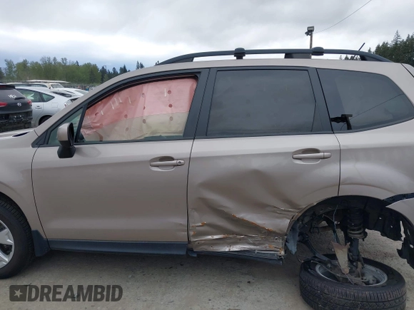 2015 Subaru Forester 2.5i Premium with VIN JF2SJAFC0FH559041, listed as a IAAI auction lot 42140633 with 126,513 mi miles. Bid and sale history available at carsss.com. Image 14.