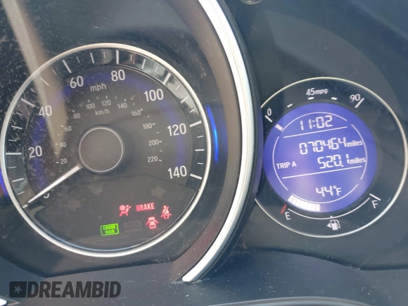 2018 Honda Fit LX z VIN 3HGGK5G44JM716592, wystawiony jako IAAI lot #41878820 z przebiegiem 70 464 mil mil oraz . Historia ofert i sprzedaży dostępna na DreamBid. Obrazek 7.
