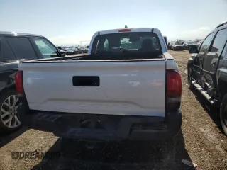 2022 Toyota Tacoma SR с VIN 3TYRX5GN7NT053658, выставлен на аукционе Copart как лот 57514485 с пробегом 29 687 миль миль и Списание • Salvage title. История ставок и продаж доступна на DreamBid. Изображение 6.