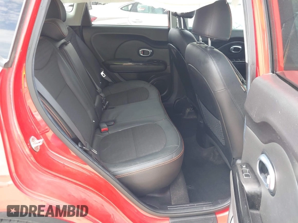 2018 Kia Soul ! with VIN KNDJX3AA8J7533909, listed as a IAAI auction lot 41677594 with 77,486 mi miles. Bid and sale history available at carsss.com. Image 8.