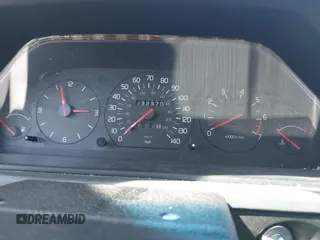1995 Volvo 900 Action с VIN YV1JS8314S3208010, выставлен на аукционе IAAI как лот 42159413 с пробегом 232 370 миль миль и . История ставок и продаж доступна на DreamBid. Изображение 7.