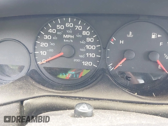 2000 Dodge Neon Highline z VIN 1B3ES46C5YD731845, wystawiony jako IAAI lot #42436755 z przebiegiem 177 211 mil mil oraz . Historia ofert i sprzedaży dostępna na DreamBid. Obrazek 7.