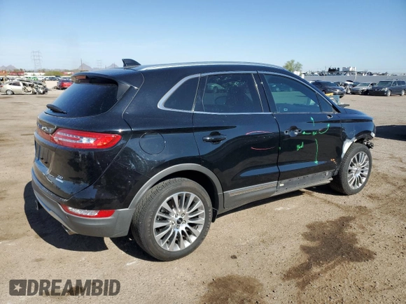 2016 Lincoln MKC Reserve with VIN 5LMCJ3C93GUJ30954, listed as a Copart auction lot 62713455 with 100,801 mi miles and Non repairable. Bid and sale history available at DreamBid. Image 3.