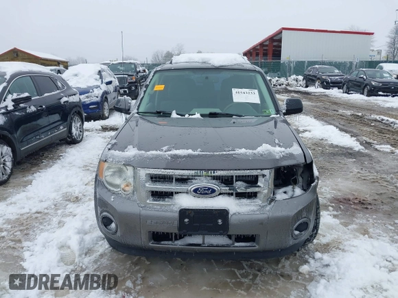 2012 Ford Escape XLS z VIN 1FMCU9C72CKA10130, wystawiony jako IAAI lot #41543233 z przebiegiem 168 552 mil mil oraz . Historia ofert i sprzedaży dostępna na DreamBid. Obrazek 12.