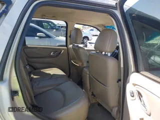 2005 Mazda Tribute i with VIN 4F2YZ02Z75KM56108, listed as a IAAI auction lot 42022864 with Not Provided miles and . Bid and sale history available at carsss.com. Image 8.
