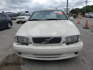 2000 Volvo C70 with VIN YV1NC56D6YJ012951, listed as a Copart auction lot 71746494 with 98,382 mi miles and Clean Title. Bid and sale history available at carsss.com. Image 5.