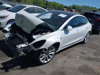 2020 Tesla Model 3 Performance z VIN 5YJ3E1EC2LF587069, wystawiony jako IAAI lot #42063691 z przebiegiem Nie podano mil oraz . Historia ofert i sprzedaży dostępna na DreamBid. Obrazek 16.