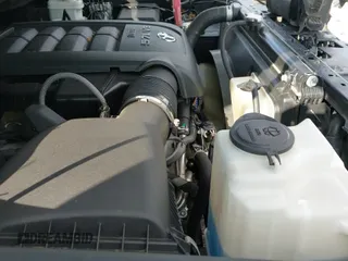 2018 Toyota Tundra SR с VIN 5TFTY5F17JX009984, выставлен на аукционе IAAI как лот 41412053 с пробегом 182 732 миль миль и . История ставок и продаж доступна на DreamBid. Изображение 19.